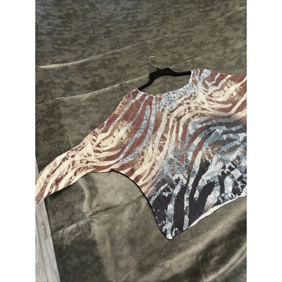 Gigi Moda Made In Italy Animal Print Wide sleeve Top Y2K Boho Artsy - Picture 7 of 9